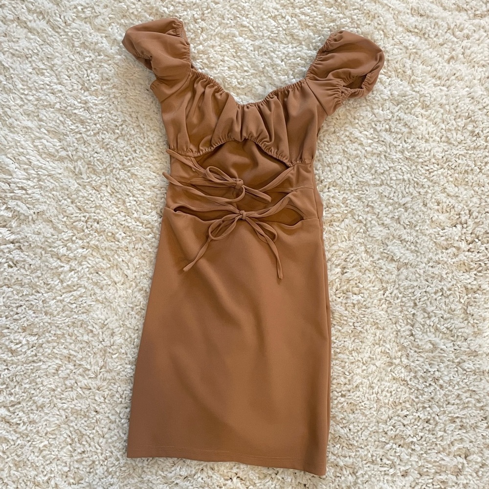 Short tan dress